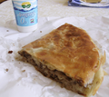 Burek z jogurtom