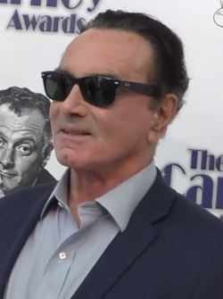 Dan Hedaya vuonna 2016.