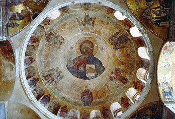 Le Pantocrator, entouré des anges et des prophètes, à la coupole.