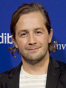 Michael Angarano 2017.jpg