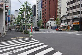 東日本橋駅付近