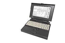 System 7 (1991; ab Version 7.6 von 1997 „Mac OS“)