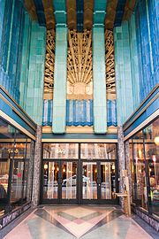 The sunburst – Detail above the entrance of the Eastern Columbia Building (S. Broadway no. 849) in L.A., by Claud Beelman (1930)