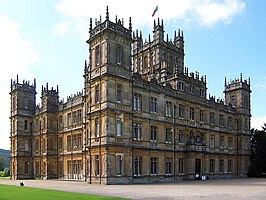 De serie wordt gedraaid in en om Highclere Castle