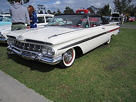 Een Chevrolet Impala cabrio ui 1959