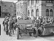 1940年、フランスに展開したイギリス軍が持ち込んだQF 18ポンド砲Mk.II P。車輪がゴムタイヤになっている。