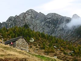 Berghut op de Alpe Gesero