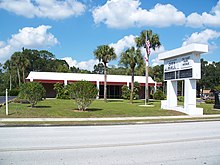 Chiefland FL city hall01.jpg