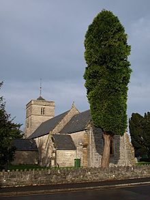 Holy Trinity church Street.jpg