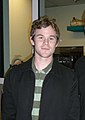 Aaron Ashmore interpreta Duncan Locke.