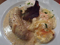 Andouillette lyonnaise, et gratin dauphinois