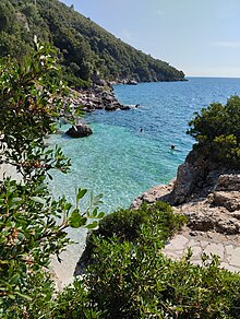 Beach Vasiliki Lefkada 2022.jpg