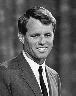 Robert F. Kennedy vuonna 1964.