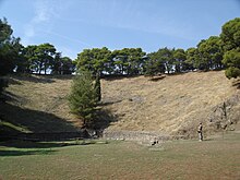 Vestiges du théâtre de Mytilène, modèle pour le théâtre de Pompée selon Plutarque