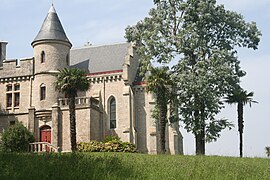 Aile Nord avec la chapelle.