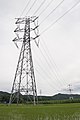 Nadzemní vedení zvlášť vysokého napětí 500 kV v Japonsku.