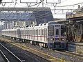 大型連休に30000系で運行される 臨時列車「フラワーエクスプレス」 （2010年4月 春日部駅）