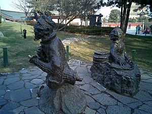 Statue depicting Shaanxi/Guanzhong style Guokui