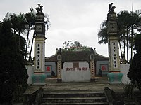 Cổng đền