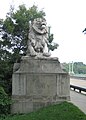 Lion sculpture on Taft Bridge