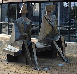 Sitting Couple, Circusplein in Den Haag