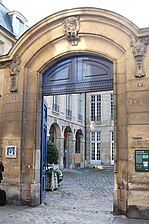 Entrée de l'hôtel de Coulanges.