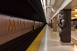 Metrostation Museum in Toronto