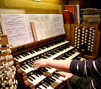 A typical modern 20th-century console, located in St Patrick's Cathedral, Dublin