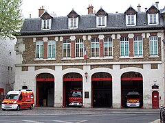 Caserne Nativité, place Lachambeaudie dans le 12e arr.