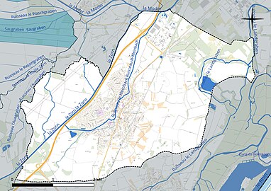 Carte en couleur présentant le réseau hydrographique de la commune