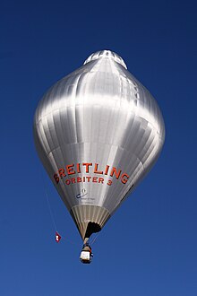 Breitling Orbiter 3 aloft.jpg