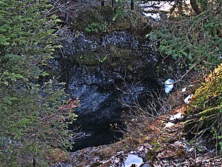 Blick in den Eingangsschacht