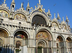 western façade embellished with coloured marble columns