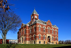 Livingston County Courthouse in Howell