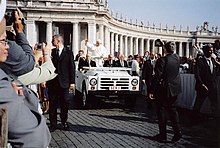 La Fiat 1107 Nuova Campagnola è stata utilizzata soprattutto in piazza San Pietro, fino al pontificato di Papa Benedetto XVI.