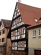 Eshelbronny Figurenhaus