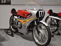 125cc: Honda RC149 (Taveri, 1966)