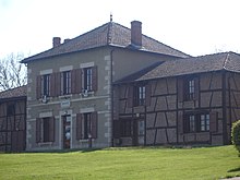 Jayat mairie.JPG