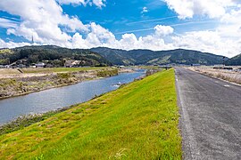 桑野川 左岸 長生町租ヶ谷