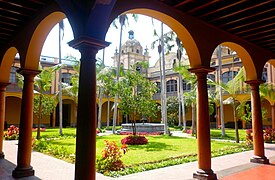 Patio de Letras de la Casona de San Marcos.