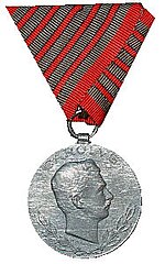 Medaille voor een vijfmaal verwonde veteraan