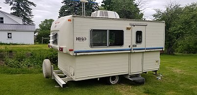 Hi Lo trailers are hard shell pop ups.