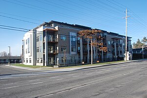 qualicum-woods-crossing