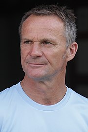 Albert Cartier, entraîneur du club français de football FC Metz lors de la première journée de Ligue 1 saison 2013/2014 contre le Stade Lavallois au Stade Saint-Symphorien.