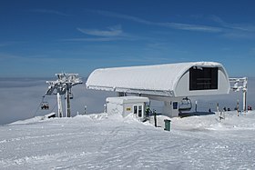 Vue aérienne de la station.