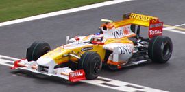 Romain Grosjean je tijekom sezone 2009. zamijenio Nelsinha Piqueta u R29