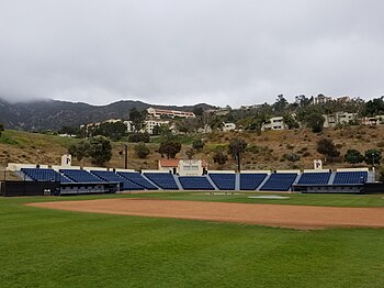 Description de l'image Eddy D. Field Stadium (Pepperdine).jpg.