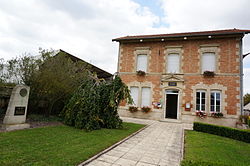 Skyline of Nuisement-sur-Coole