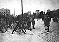 Barrages routiers sur les berges du Tibre à Roma.