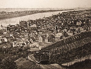 Königswinter met Drachenfelsbahn, circa 1900